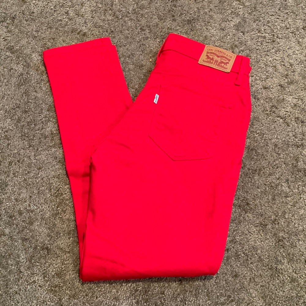 New 721 High-Rise Skinny Jeans.